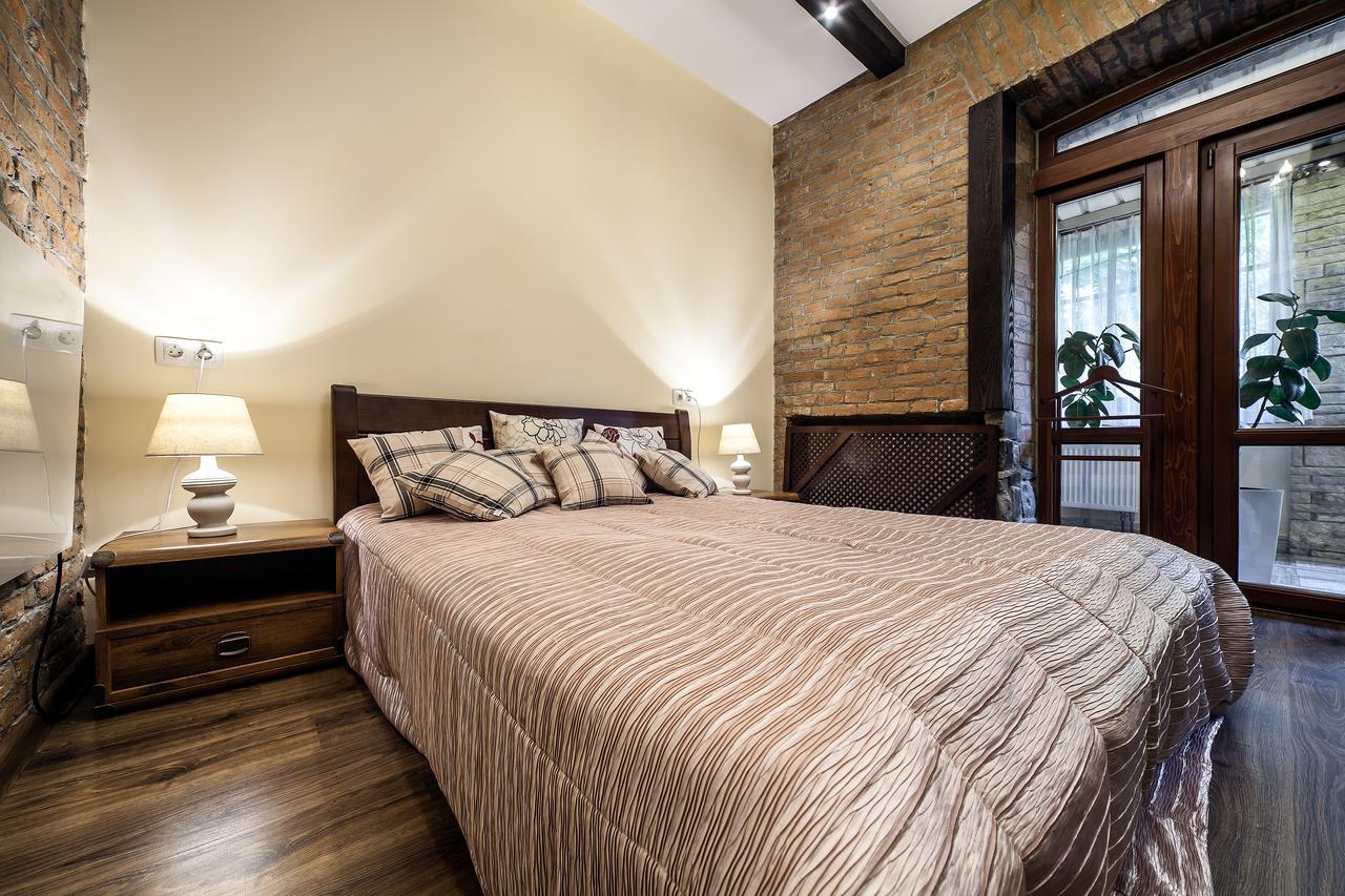 Vip Castle Apartmens Lwów Zewnętrze zdjęcie